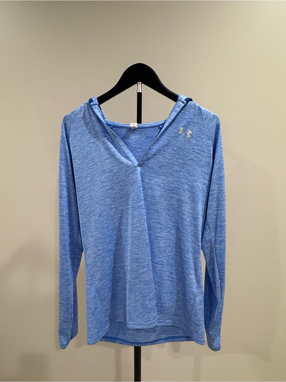Under Armor LG Heathered Blue Hooded Long-Sleeve V-Neck Top
